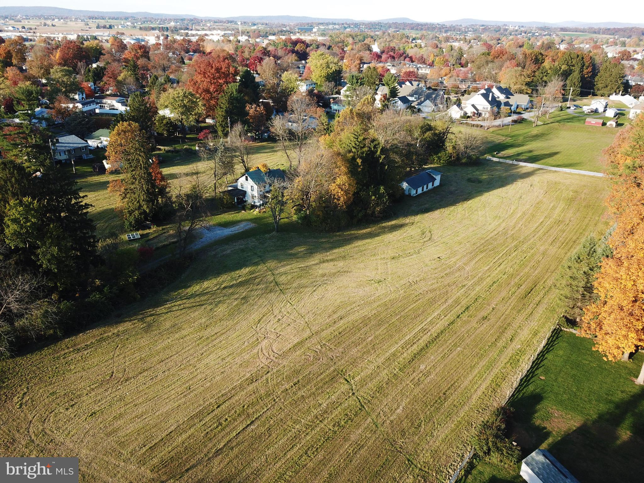 SUTTER VILLAGE - Land