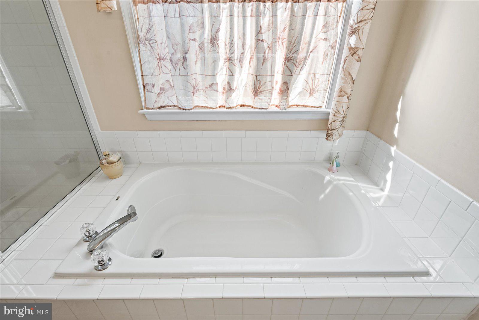 MONMOUTH VILLAGE - Residential