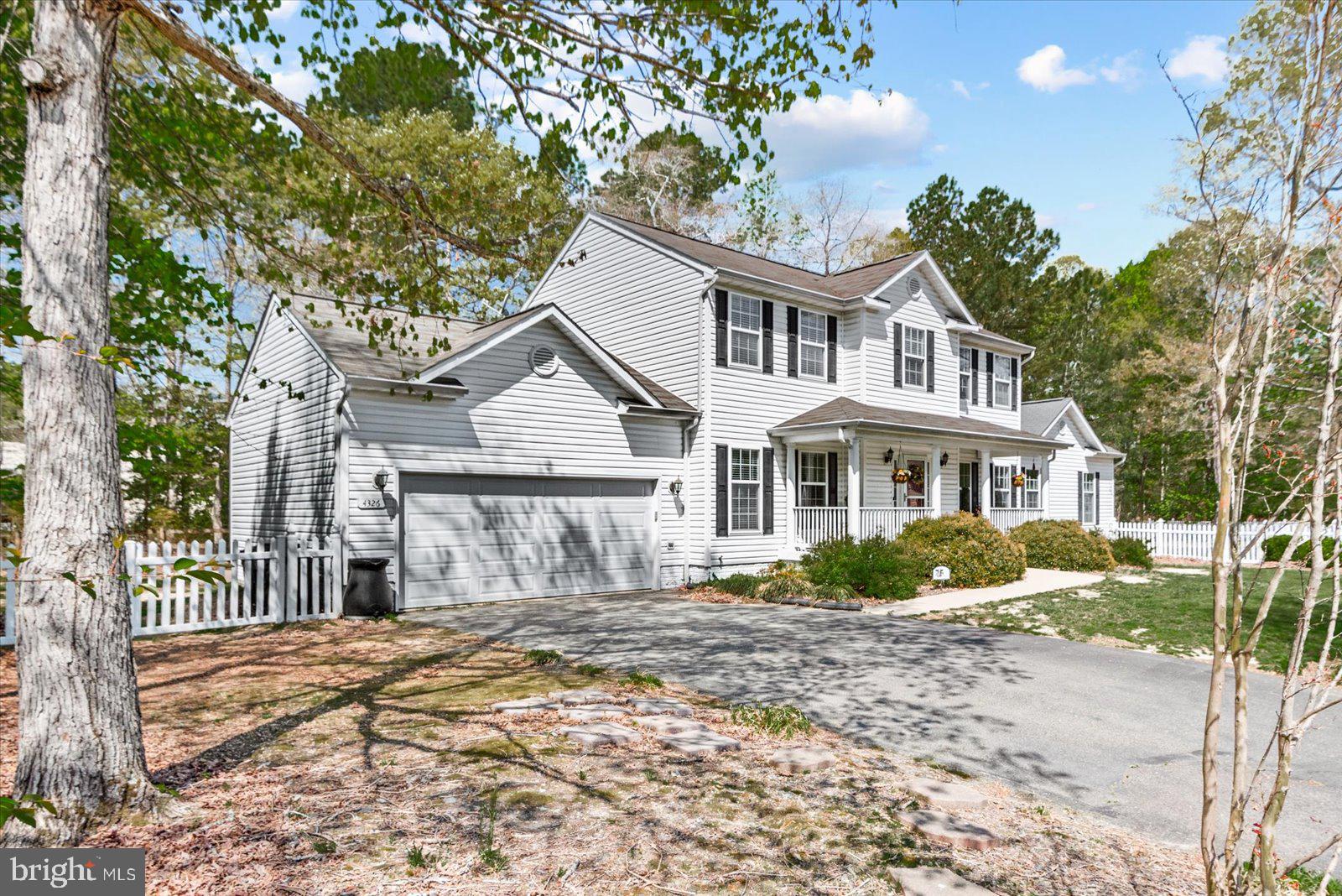 MONMOUTH VILLAGE - Residential