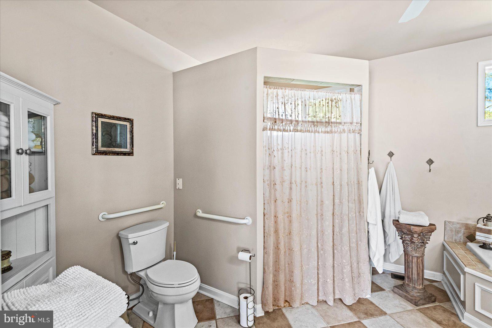 MONMOUTH VILLAGE - Residential