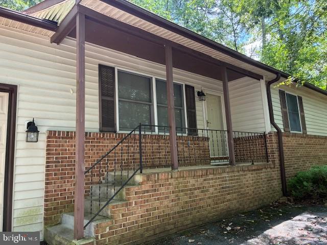 DRUM POINT - Residential Lease