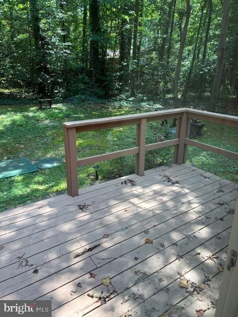 DRUM POINT - Residential Lease