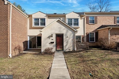 Photo of 92 Old Forge Xing, DEVON, PA 19333 (MLS # PACT2116132)