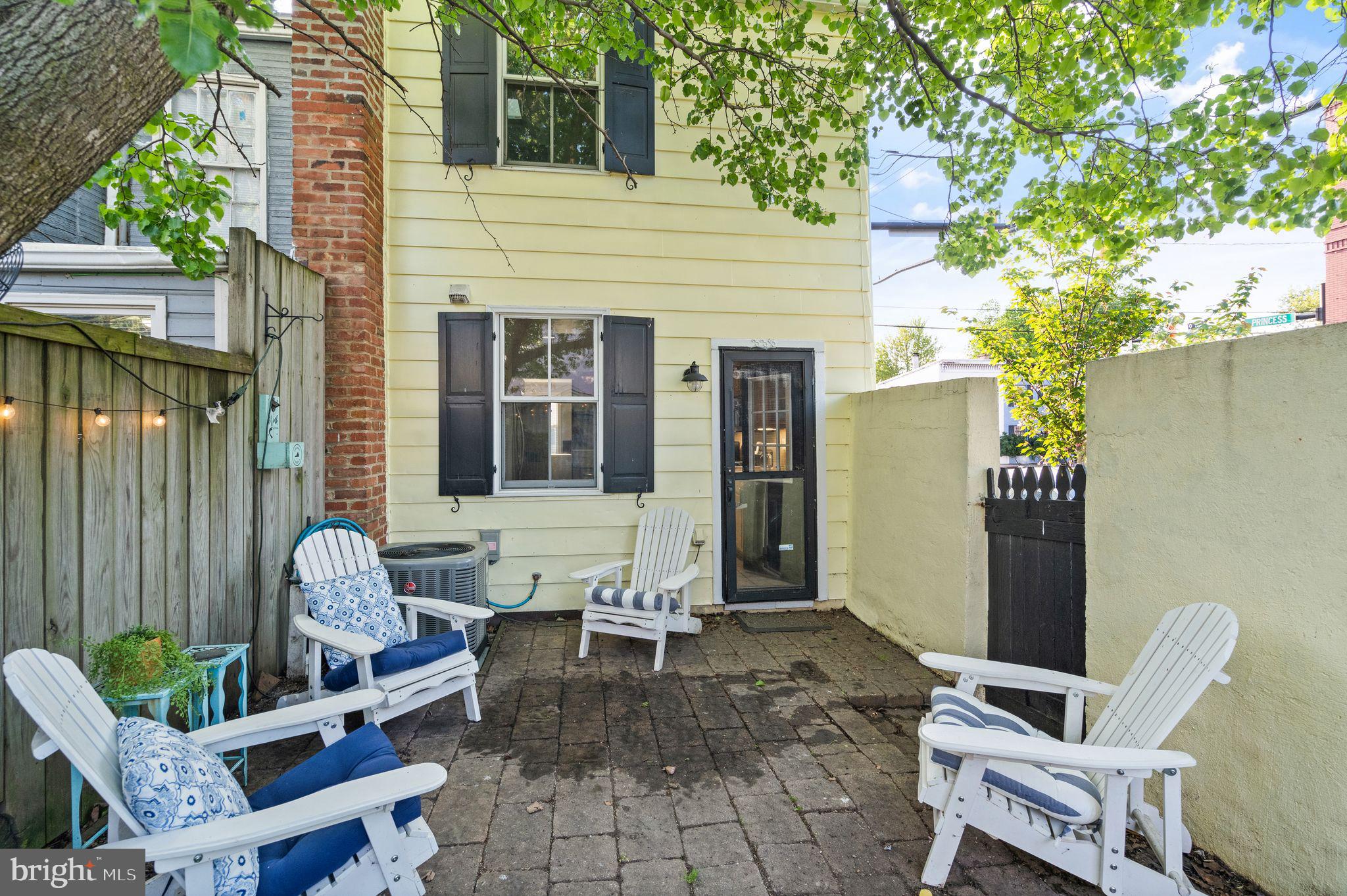 OLD TOWN - Residential