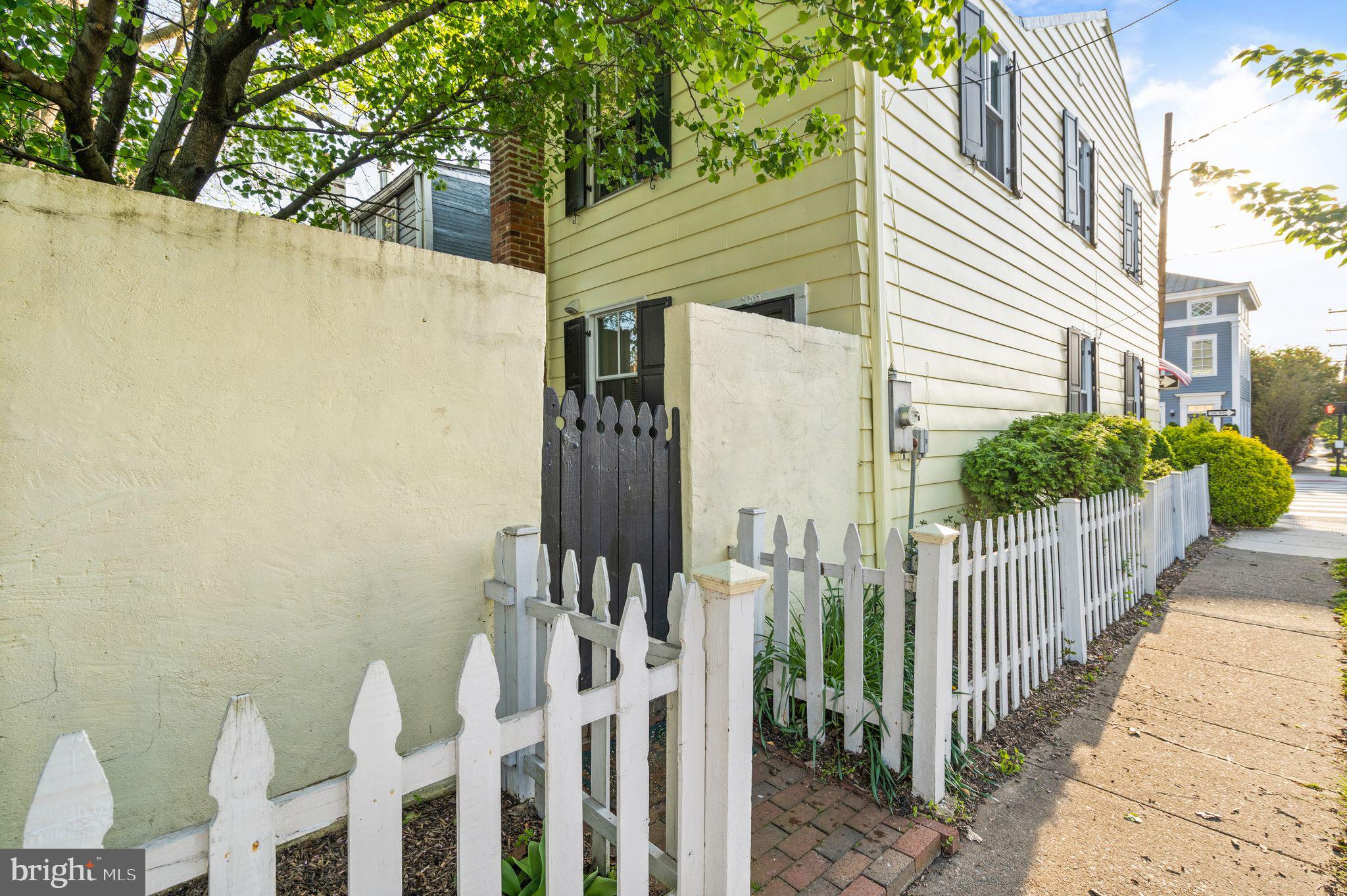 OLD TOWN - Residential