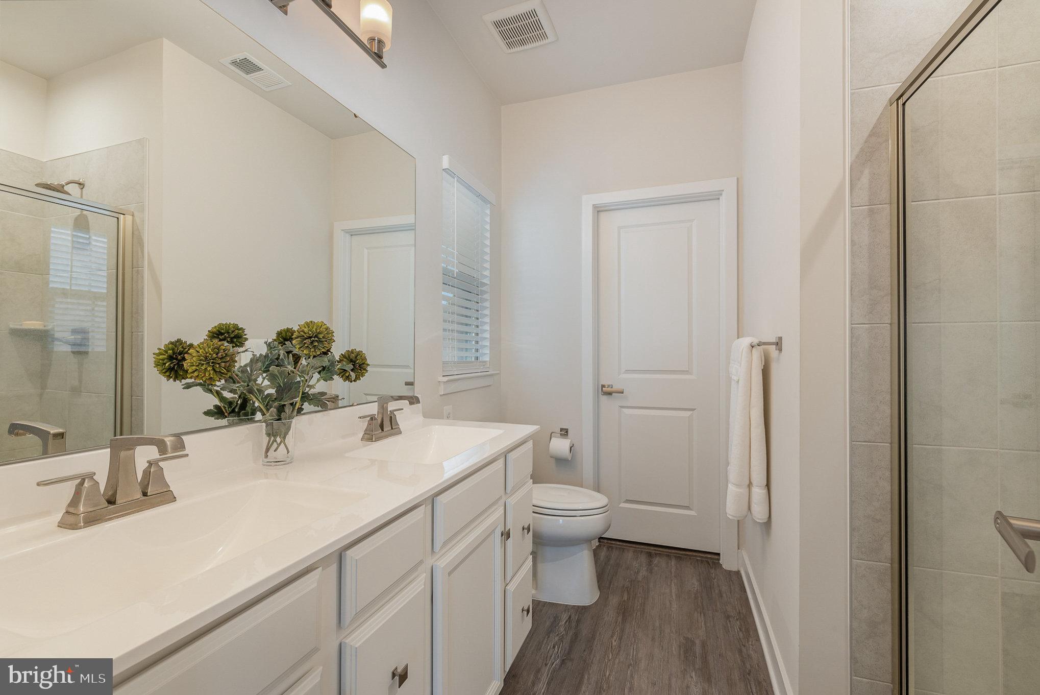 OLDHAM CROSSING - Residential