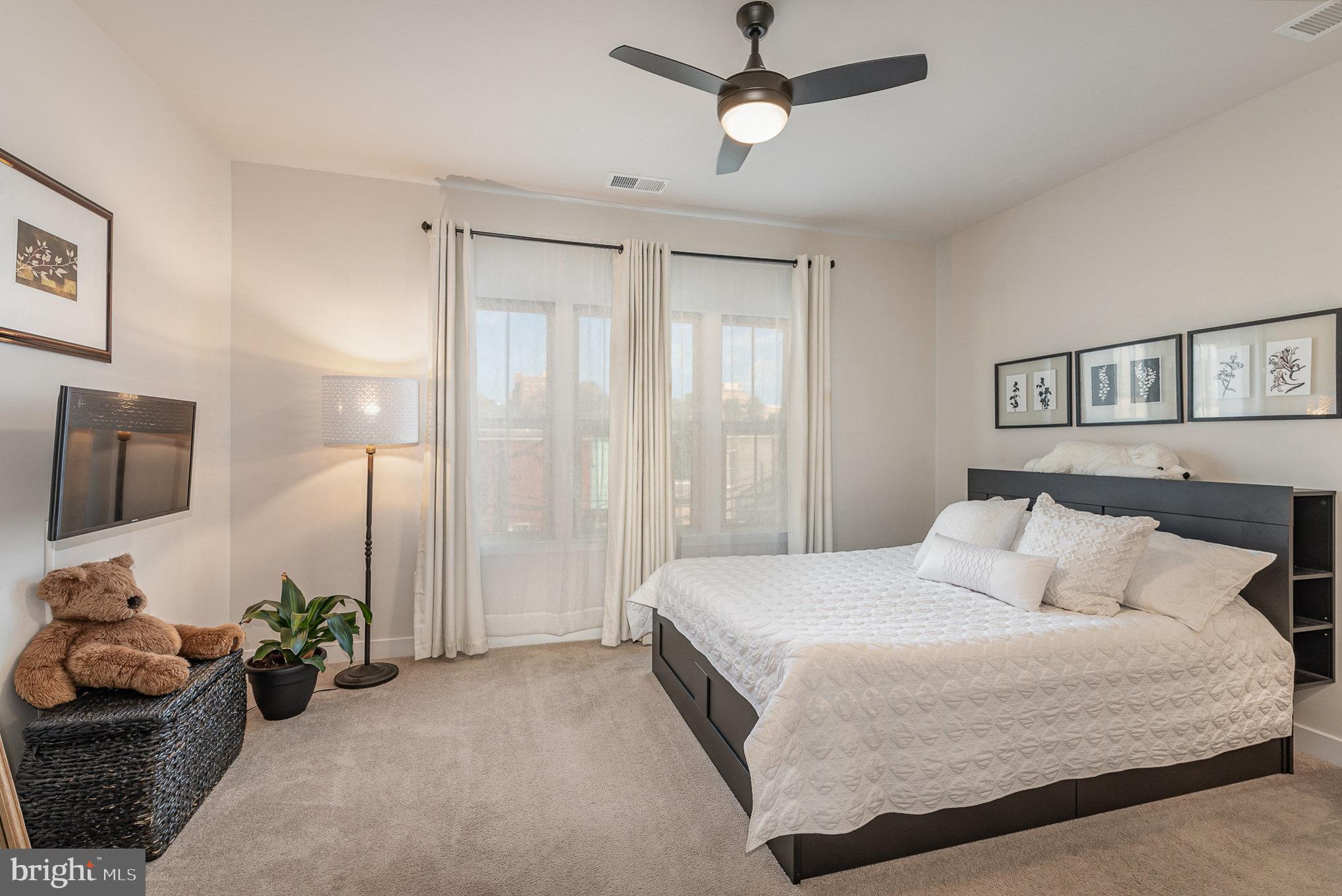 OLDHAM CROSSING - Residential
