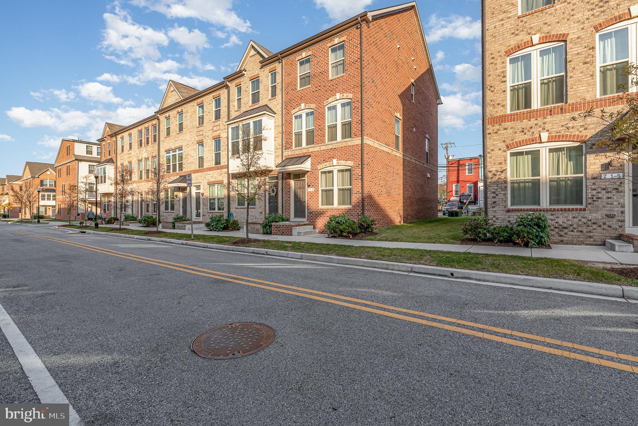 OLDHAM CROSSING - Residential
