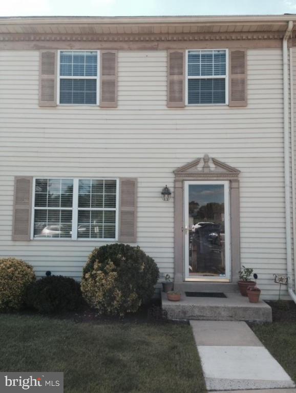 EASTWOOD MEADOWS - Residential