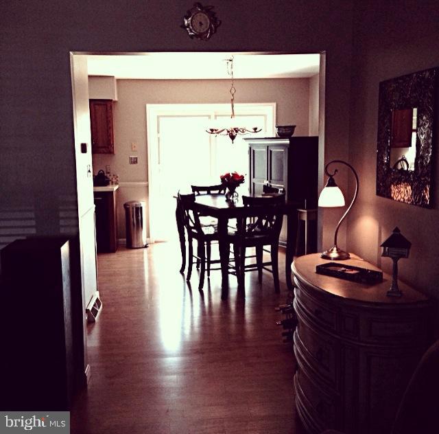 EASTWOOD MEADOWS - Residential