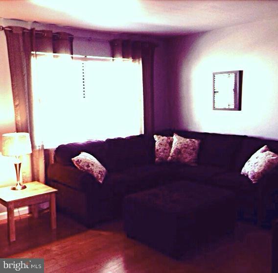 EASTWOOD MEADOWS - Residential
