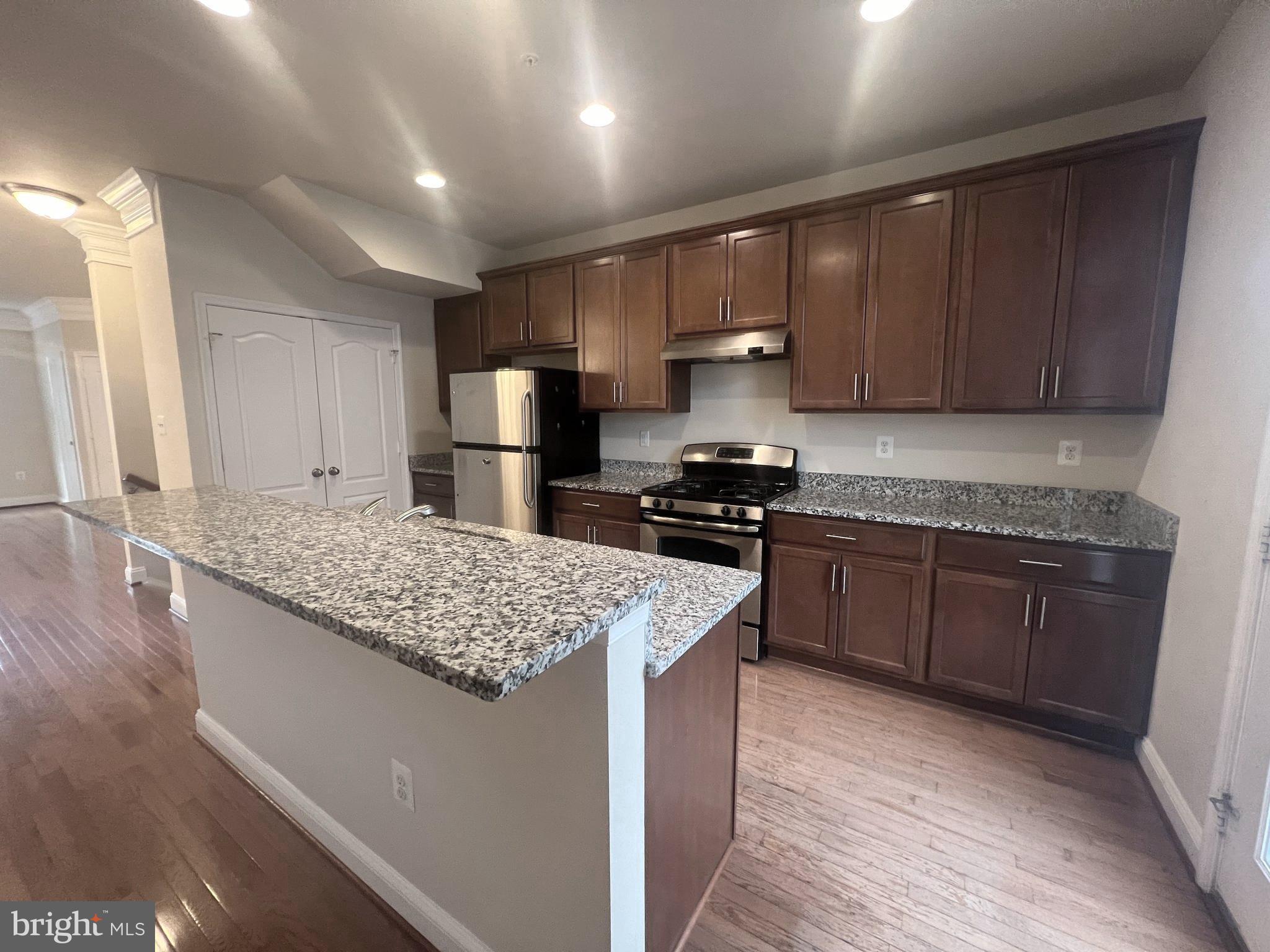 CLARKSBURG VILLAGE - Residential Lease