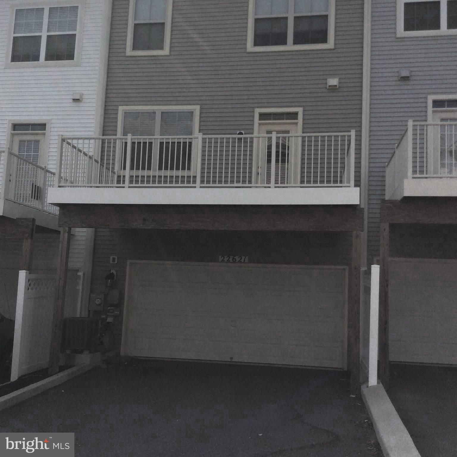 CLARKSBURG VILLAGE - Residential Lease