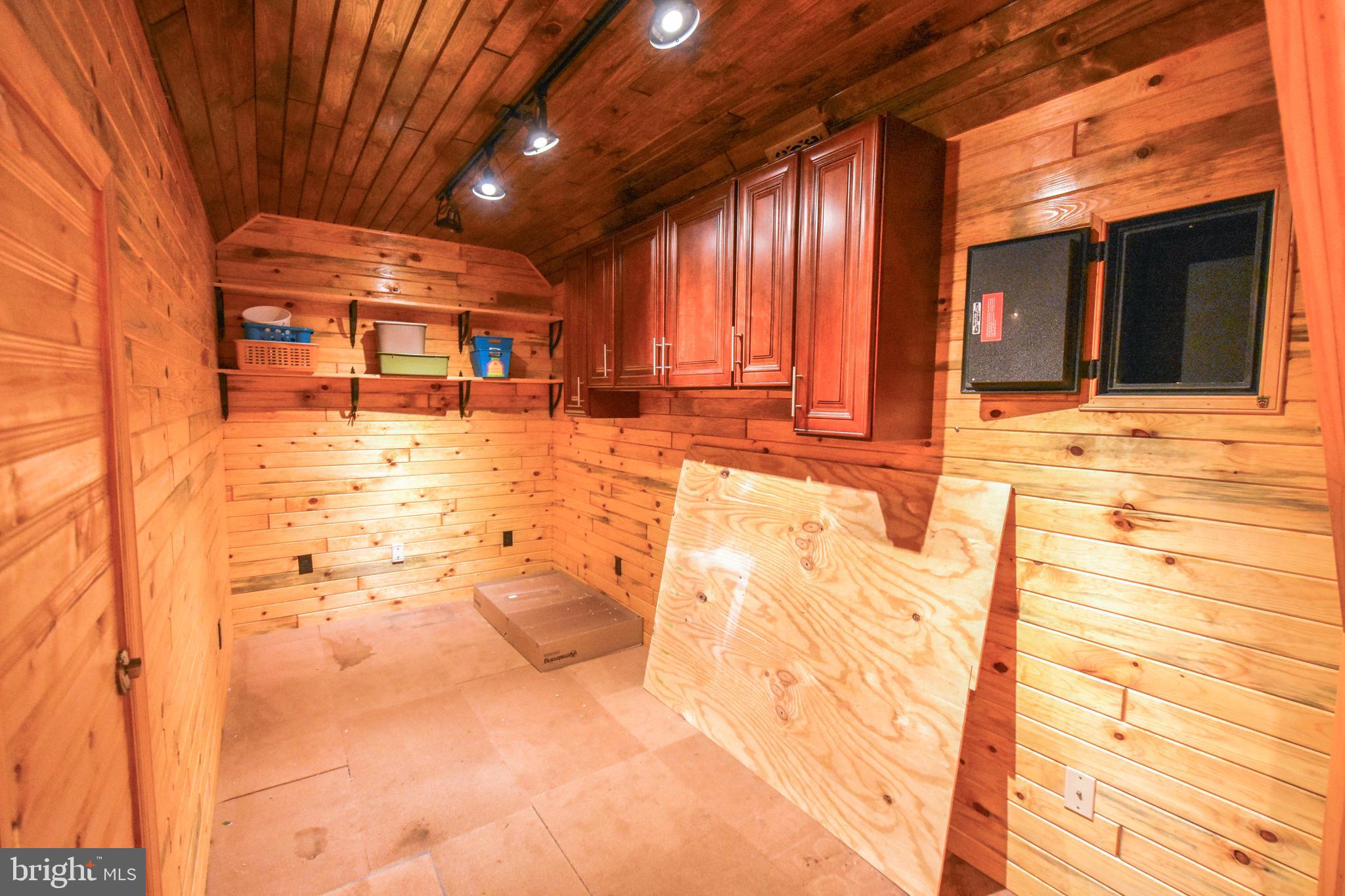 CHESAPEAKE RANCH ESTATES - Residential Lease