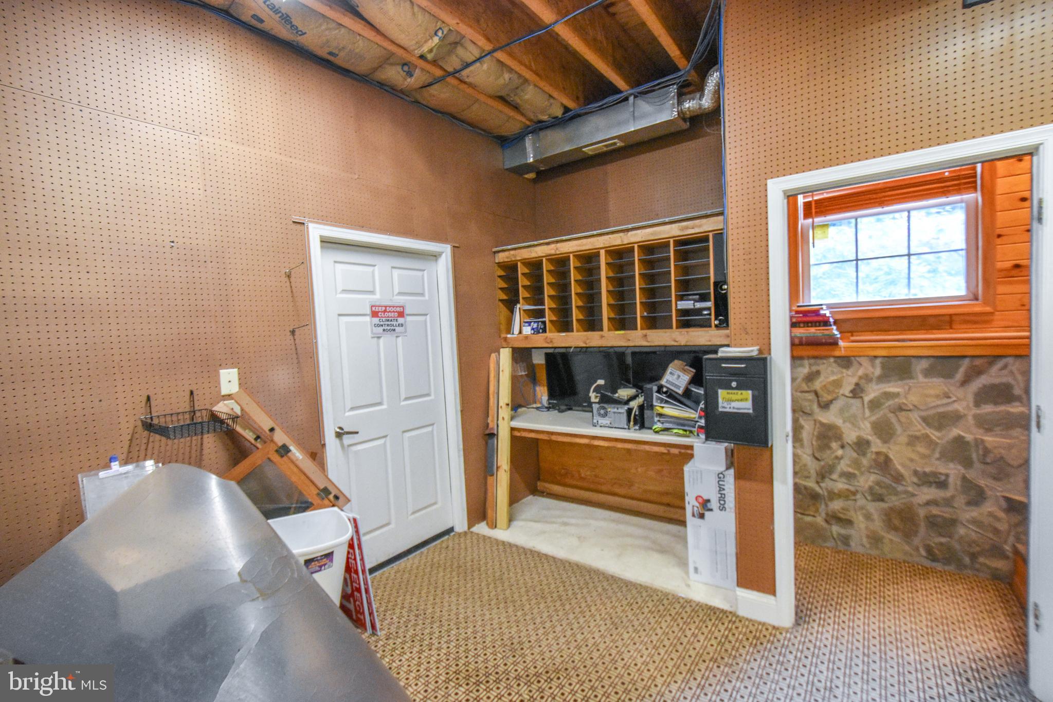 CHESAPEAKE RANCH ESTATES - Residential Lease