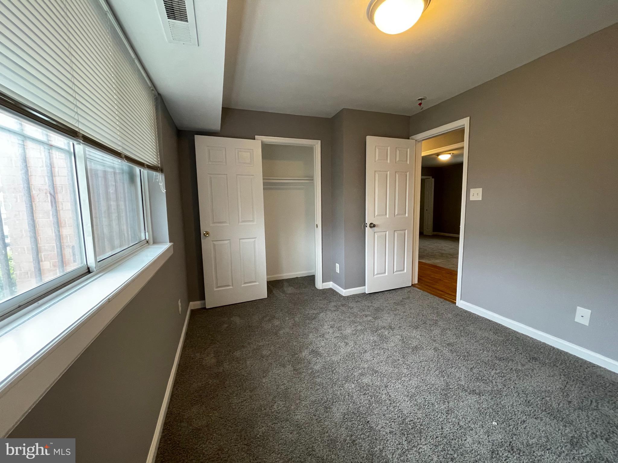 LANDOVER - Residential