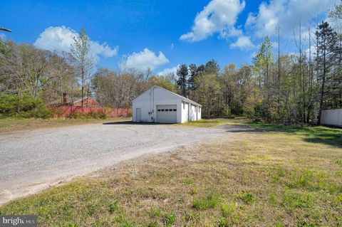 Photo of 18227 Us Route 1 Highway, RUTHER GLEN, VA 22546 (MLS # VACV2010022)