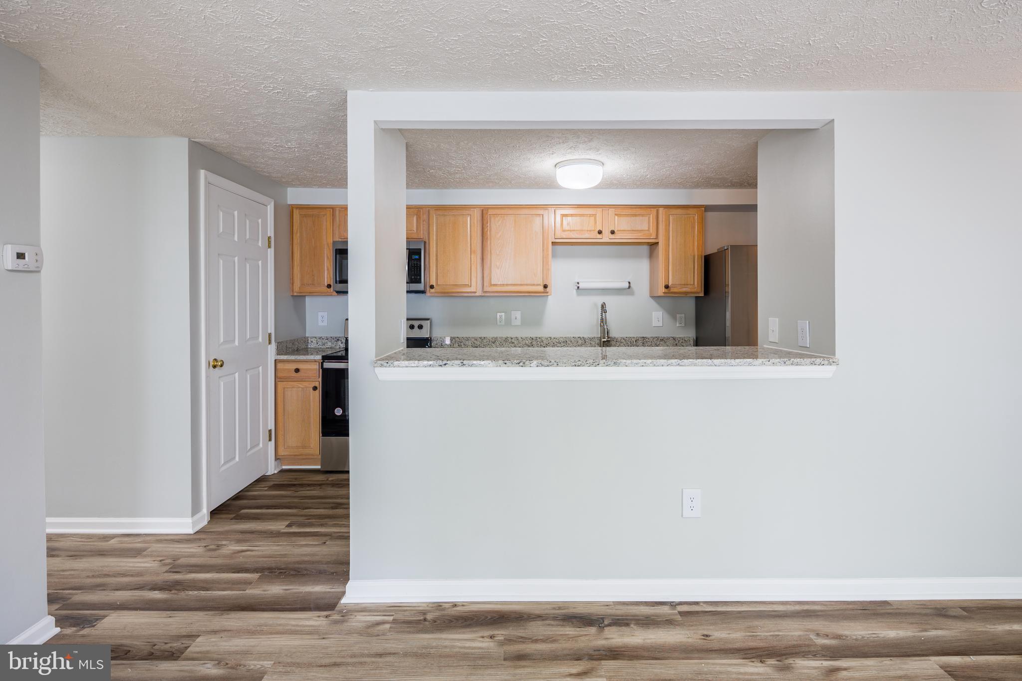 WOODBRIDGE CENTER - Residential