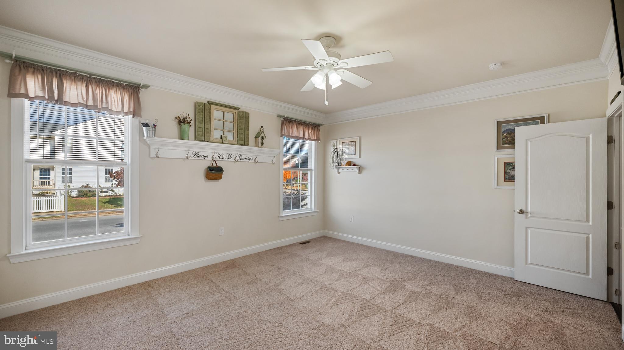 LAKELAND PLACE - Residential