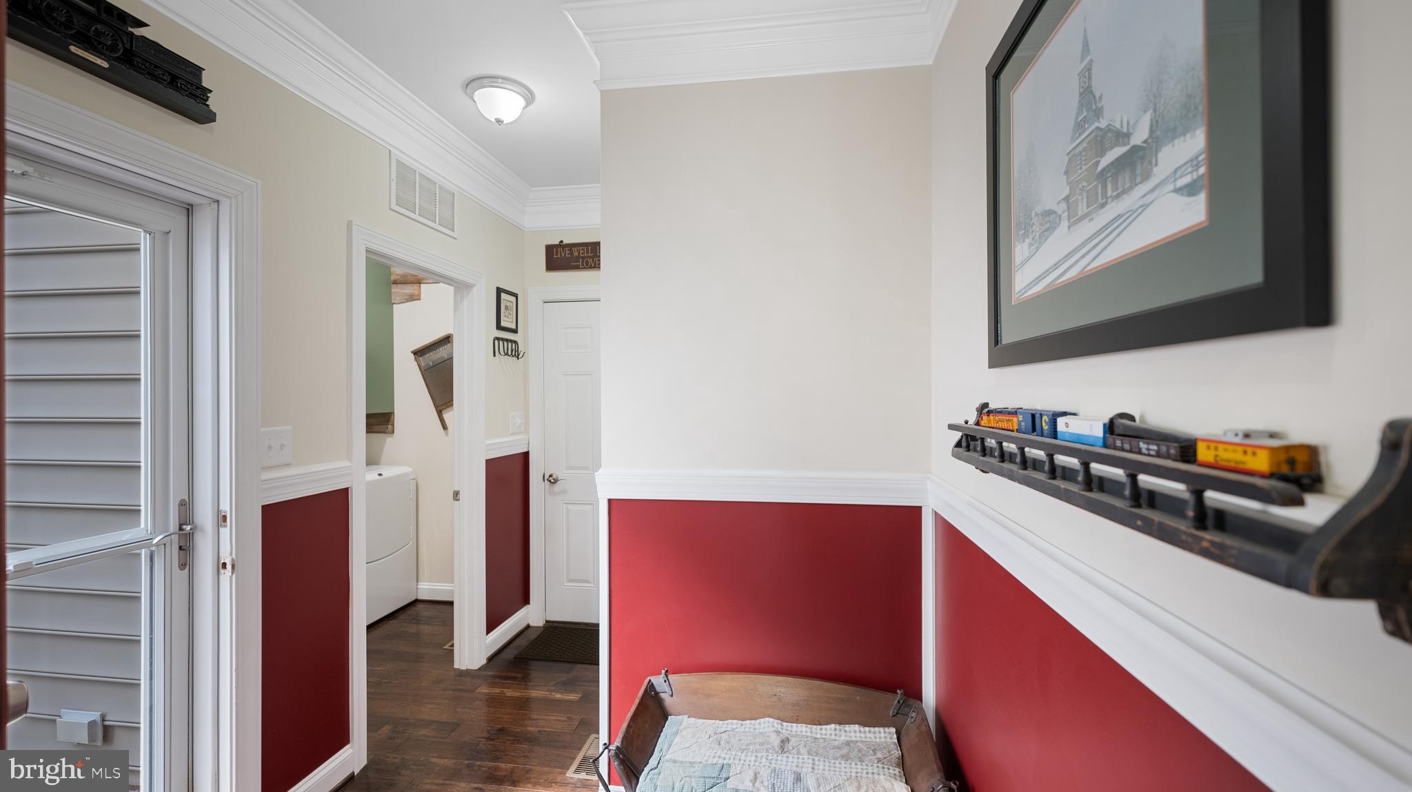 LAKELAND PLACE - Residential