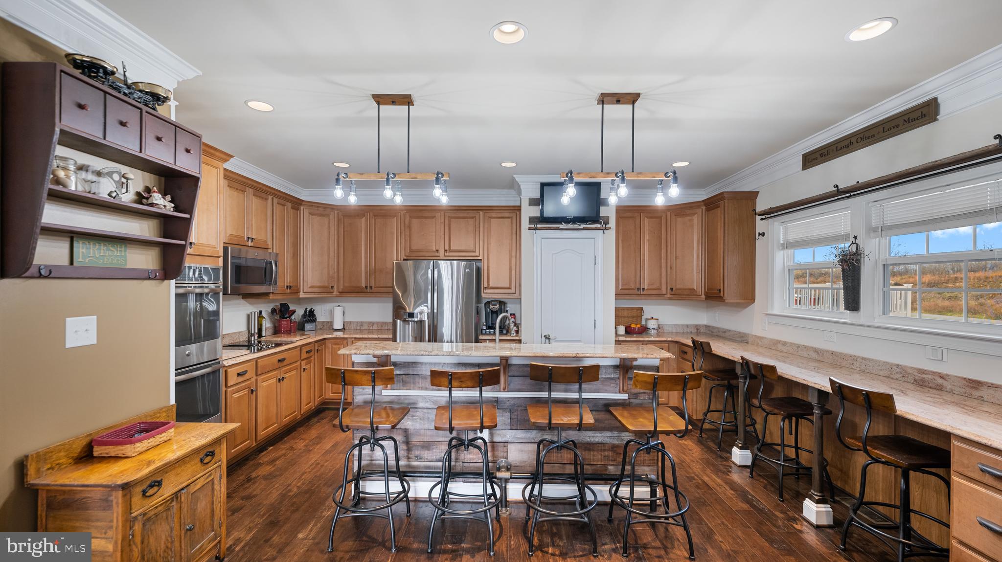 LAKELAND PLACE - Residential