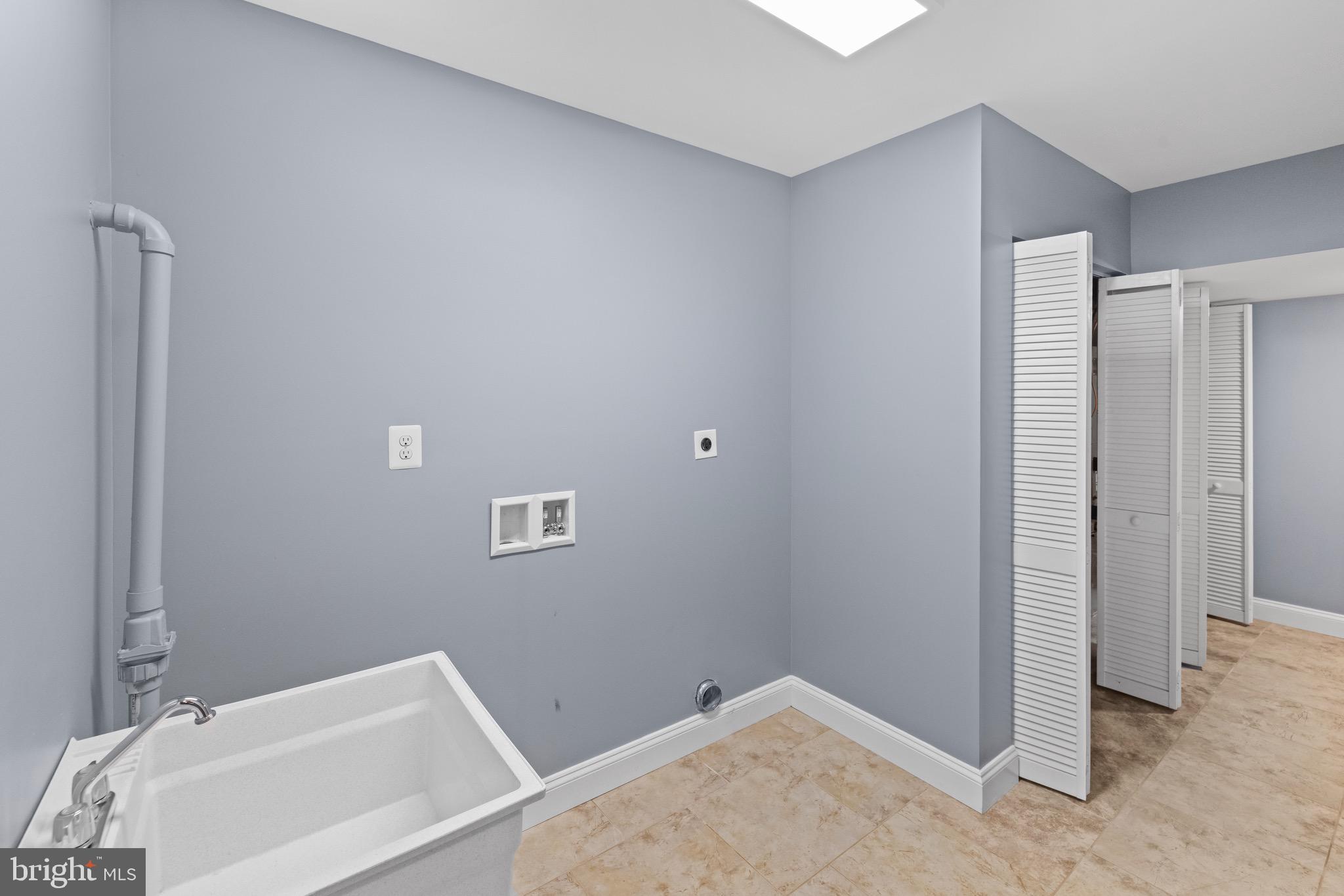 BELTSVILLE - Residential