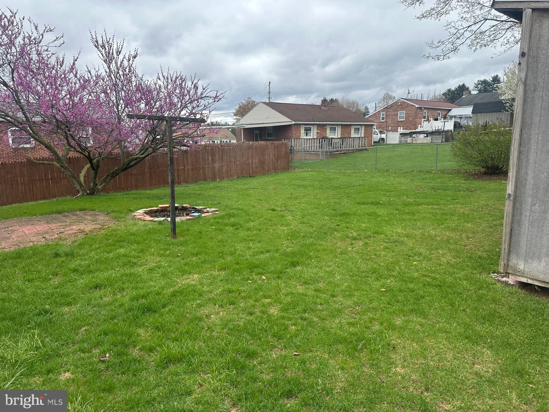 WEST MANCHESTER - Residential