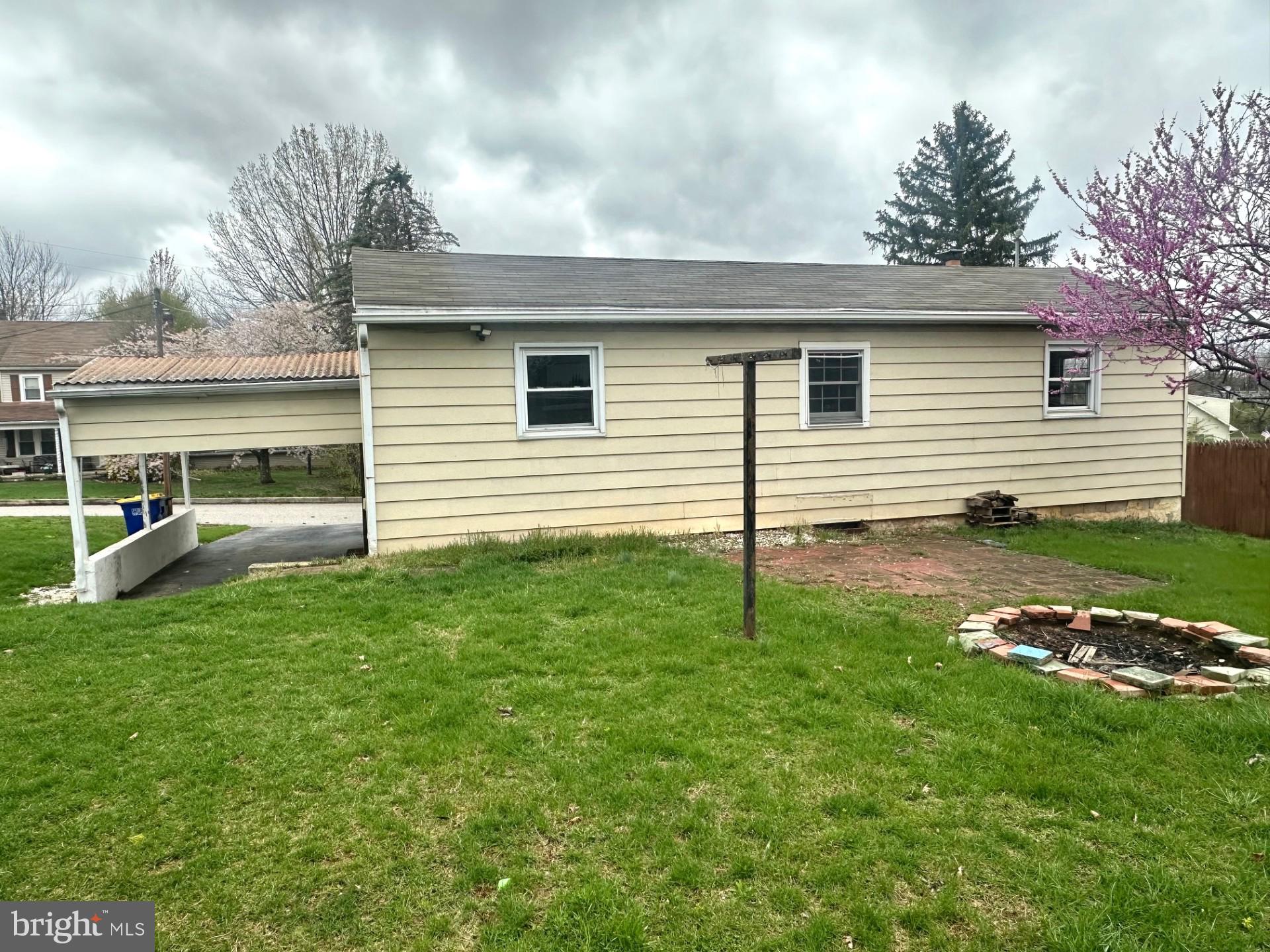 WEST MANCHESTER - Residential