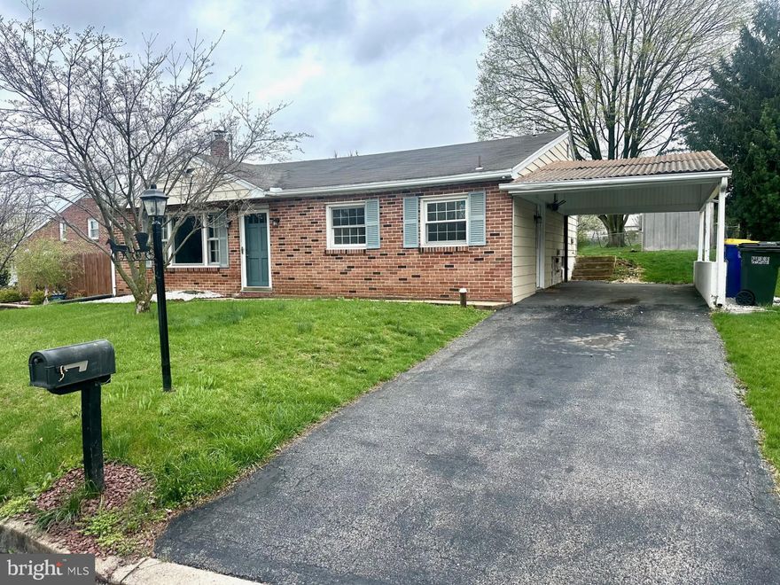Adorable 3 Bed 1 Bath Rancher in West York School District is ready for you to call it Home! Conveniently located close to everything you could ever ask for this desirable set up is perfect for all different buyer types.