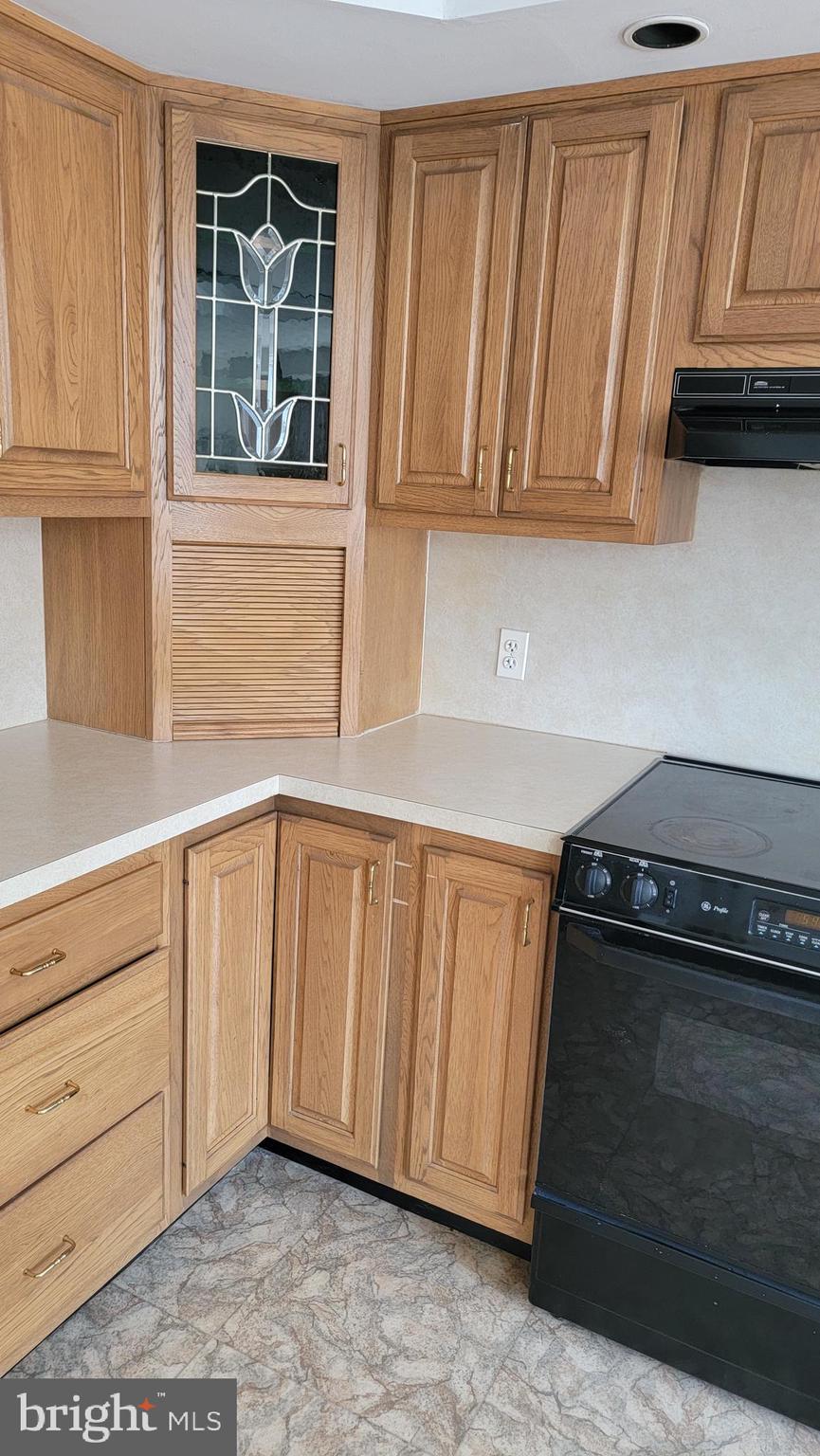 WINCHESTER PARK - Residential Lease