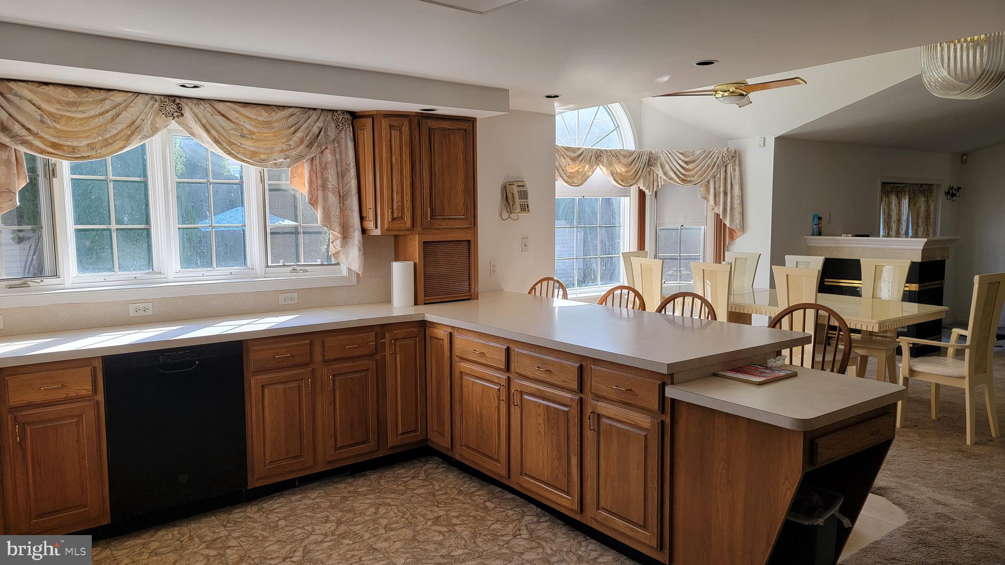 WINCHESTER PARK - Residential Lease