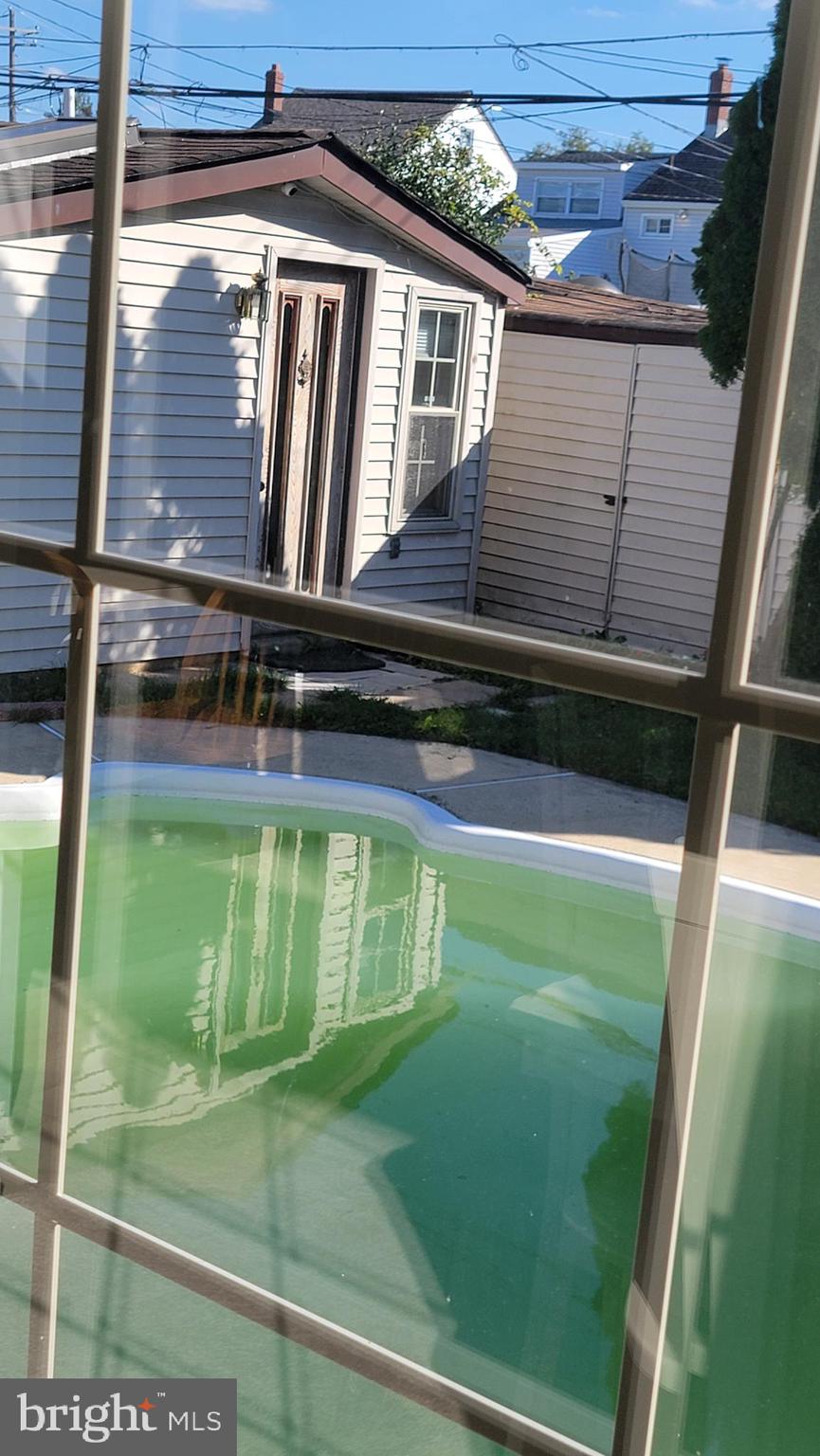 WINCHESTER PARK - Residential Lease