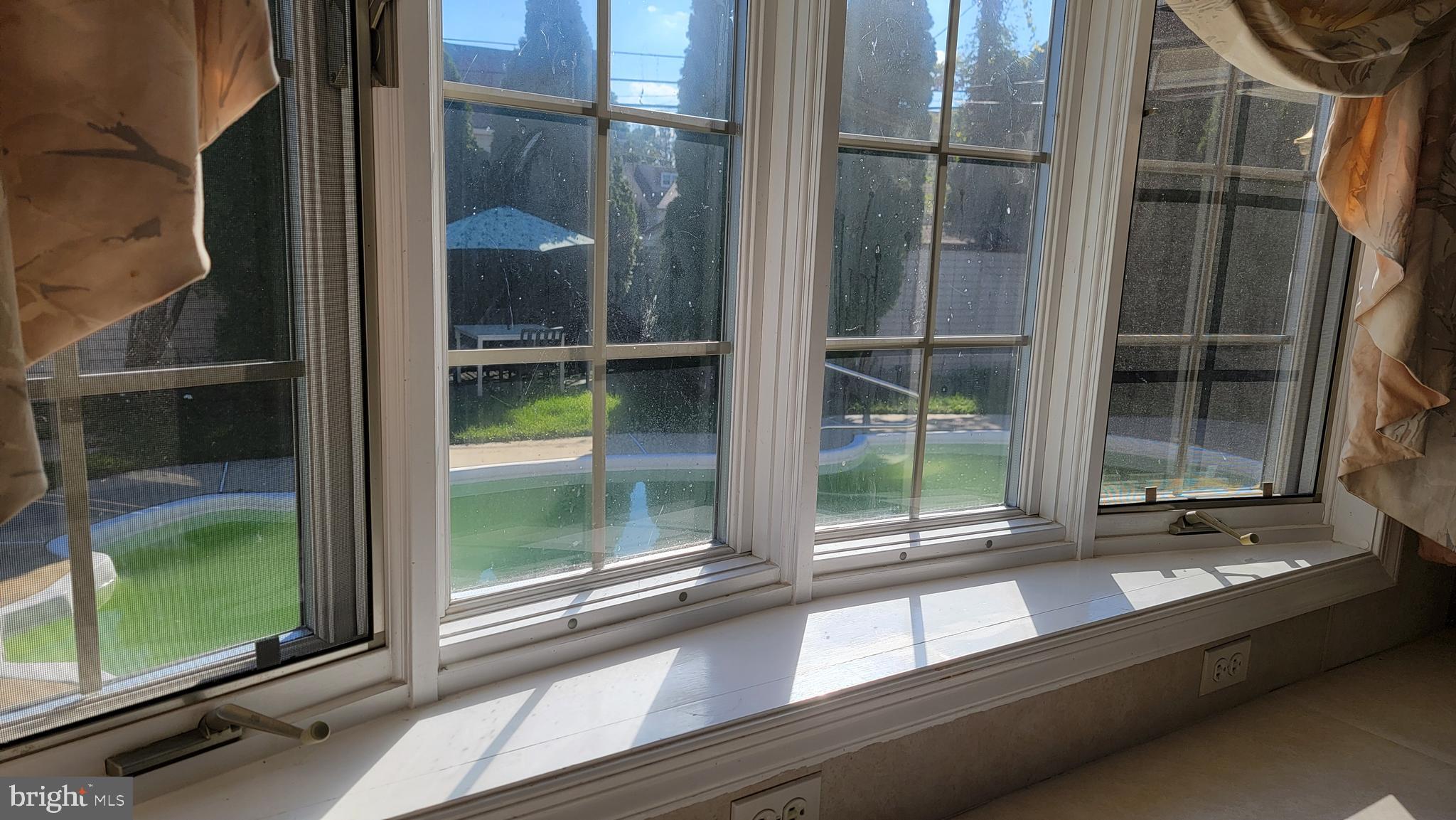 WINCHESTER PARK - Residential Lease