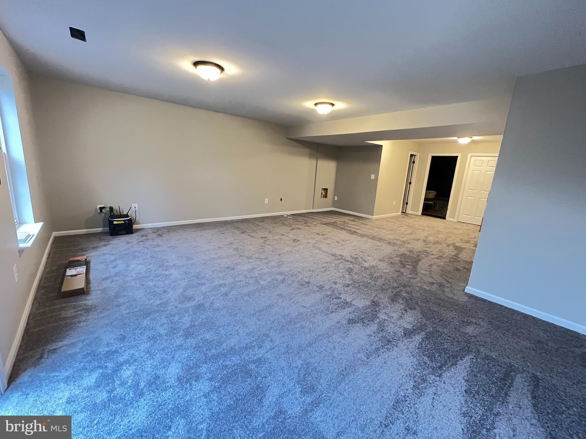 TAMARLANE - Residential Lease