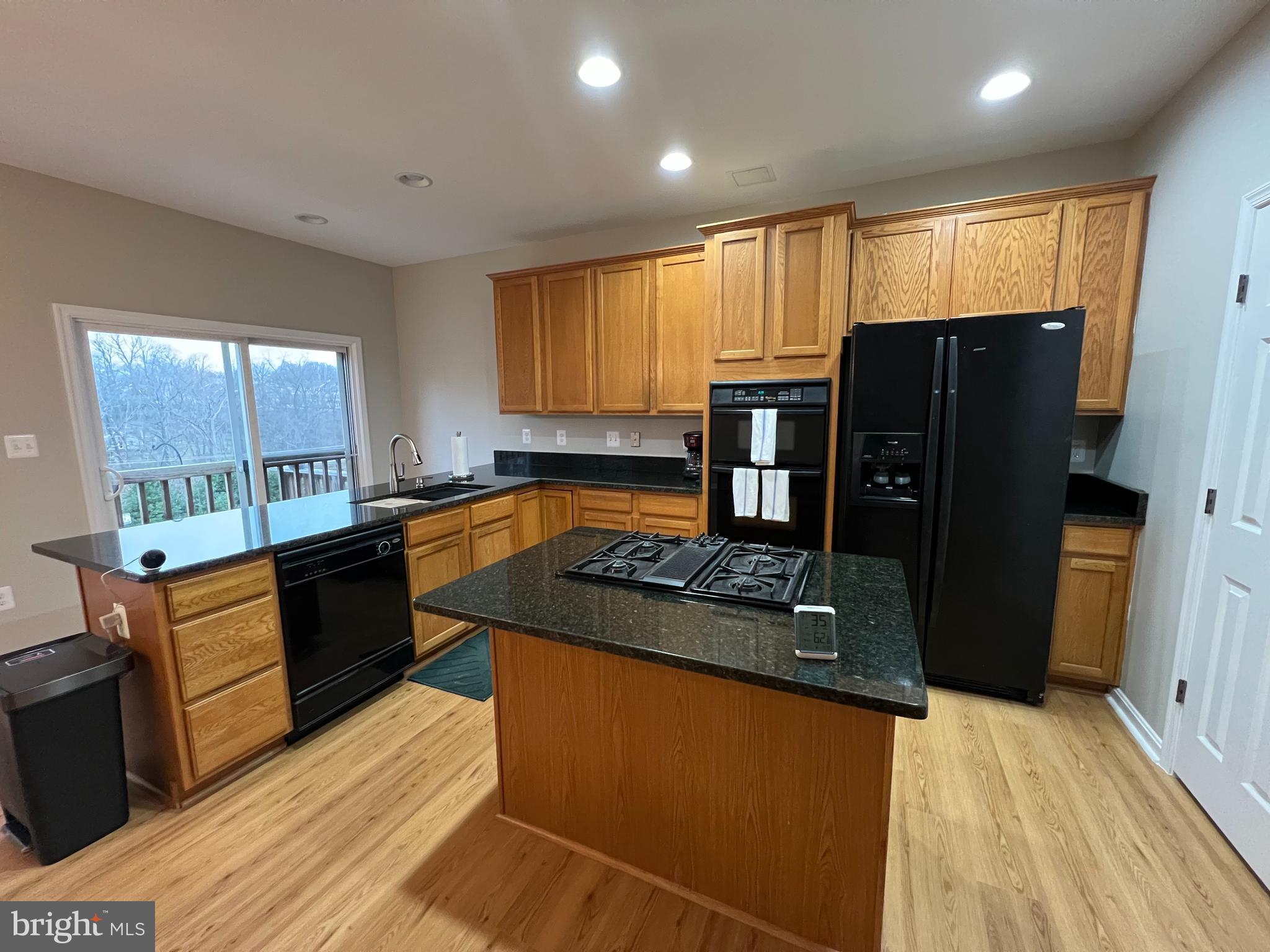 TAMARLANE - Residential Lease