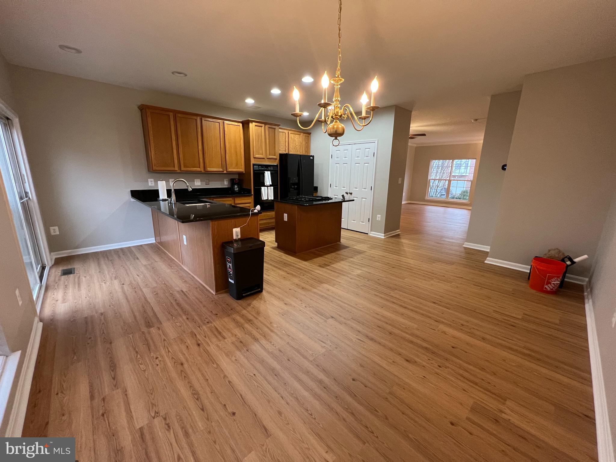 TAMARLANE - Residential Lease