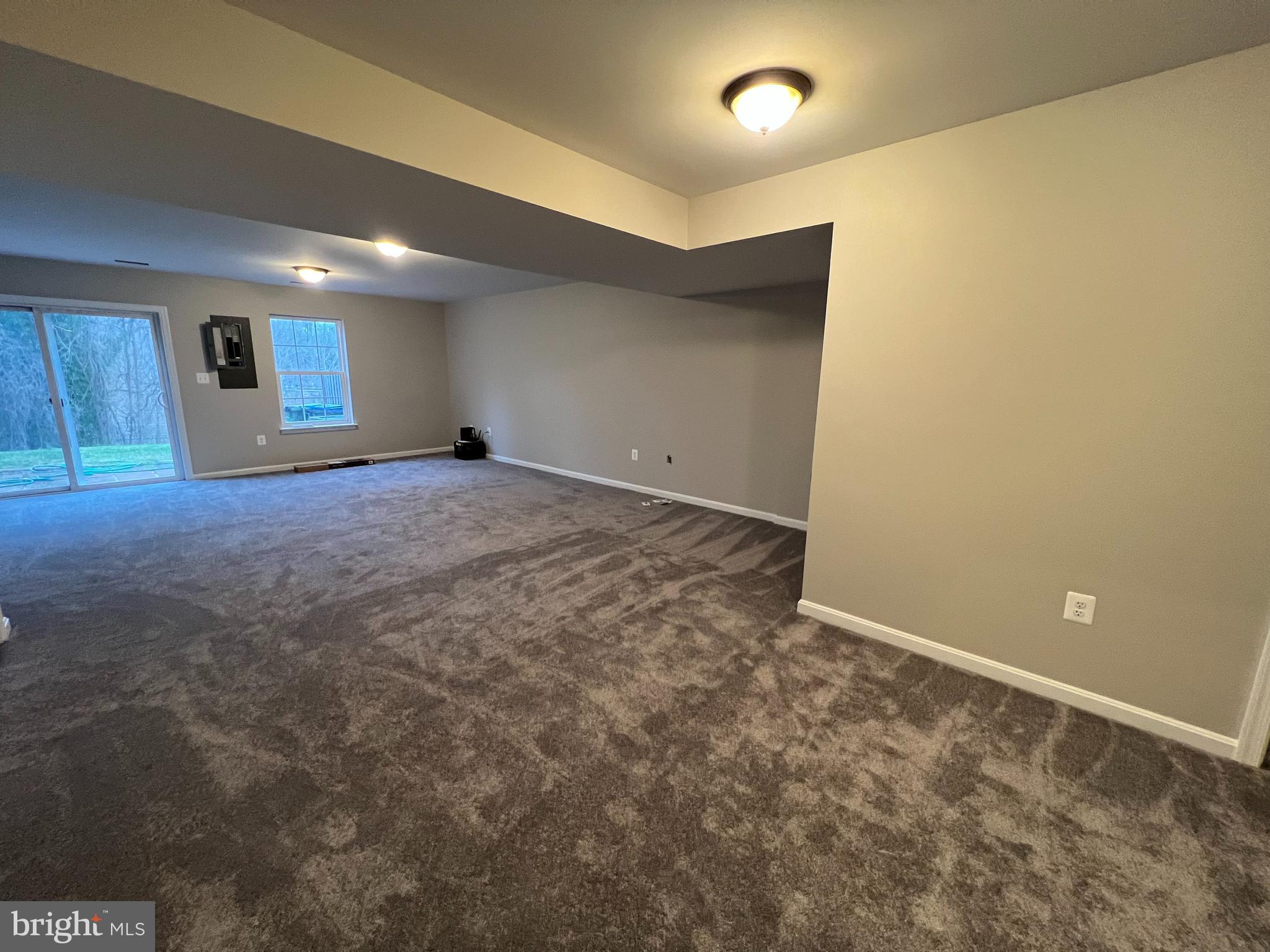 TAMARLANE - Residential Lease