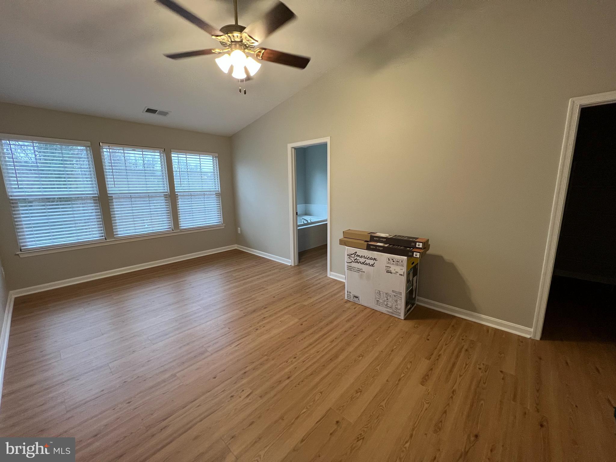 TAMARLANE - Residential Lease