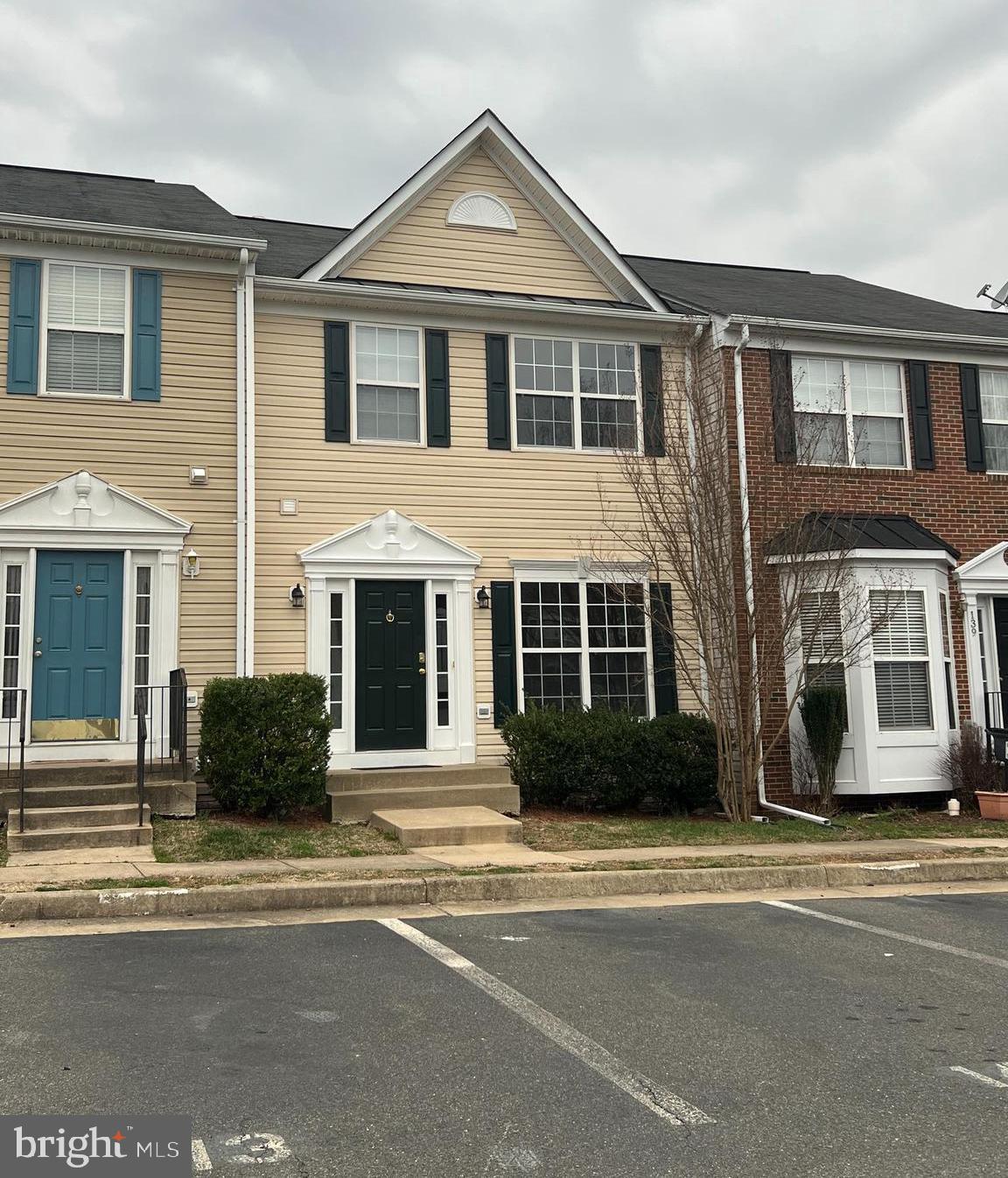 TAMARLANE - Residential Lease