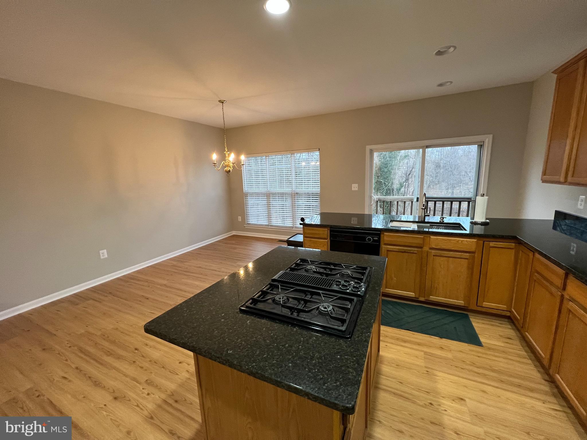 TAMARLANE - Residential Lease