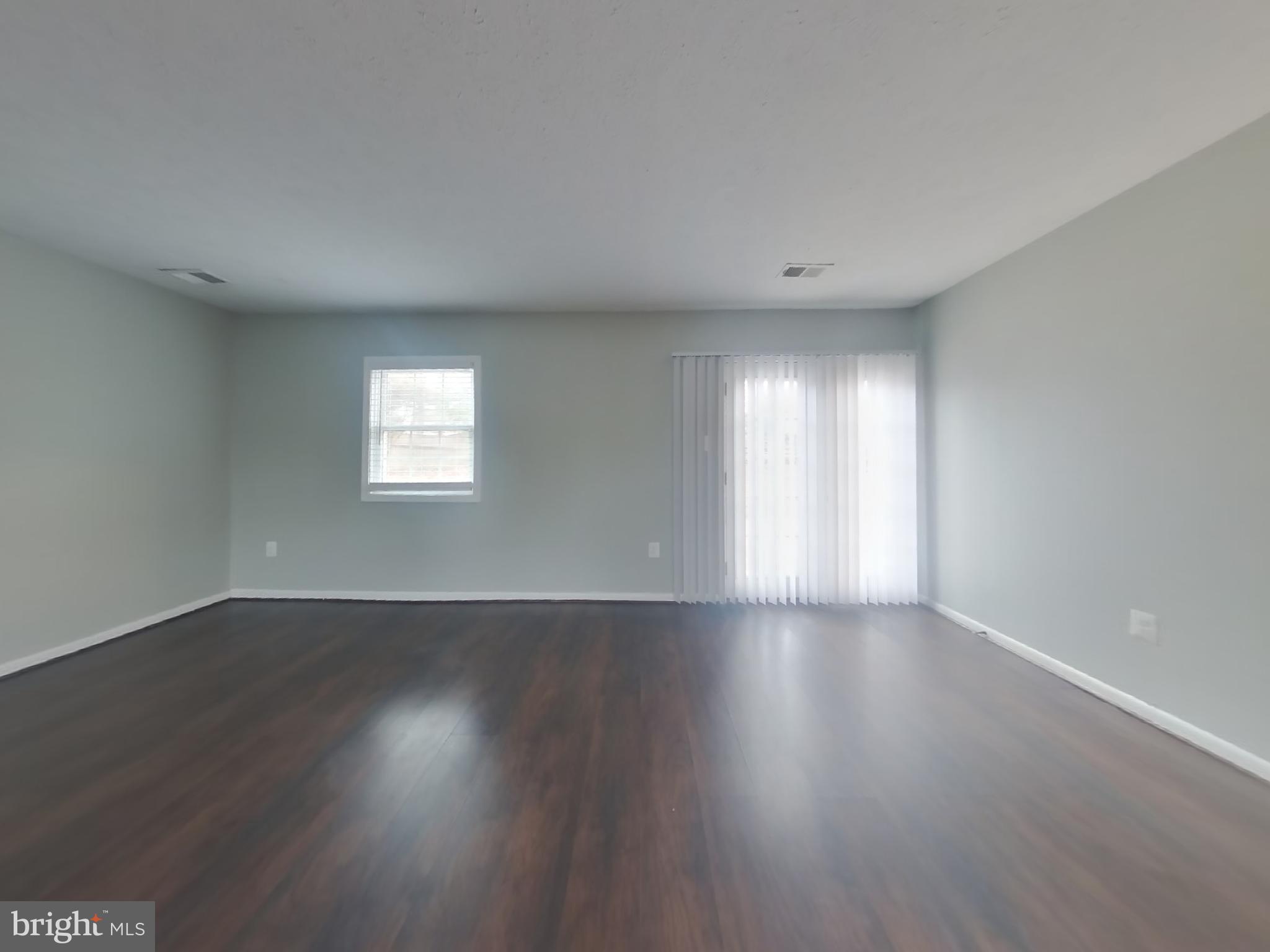 ST CHARLES BANNISTER - Residential Lease