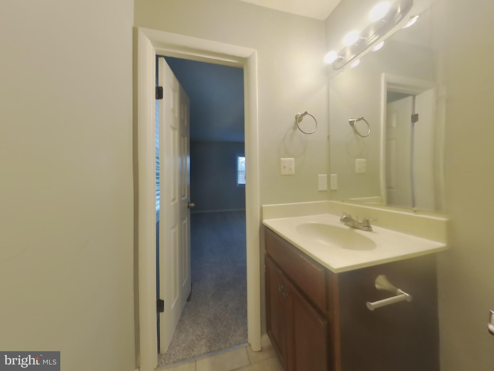 ST CHARLES BANNISTER - Residential Lease