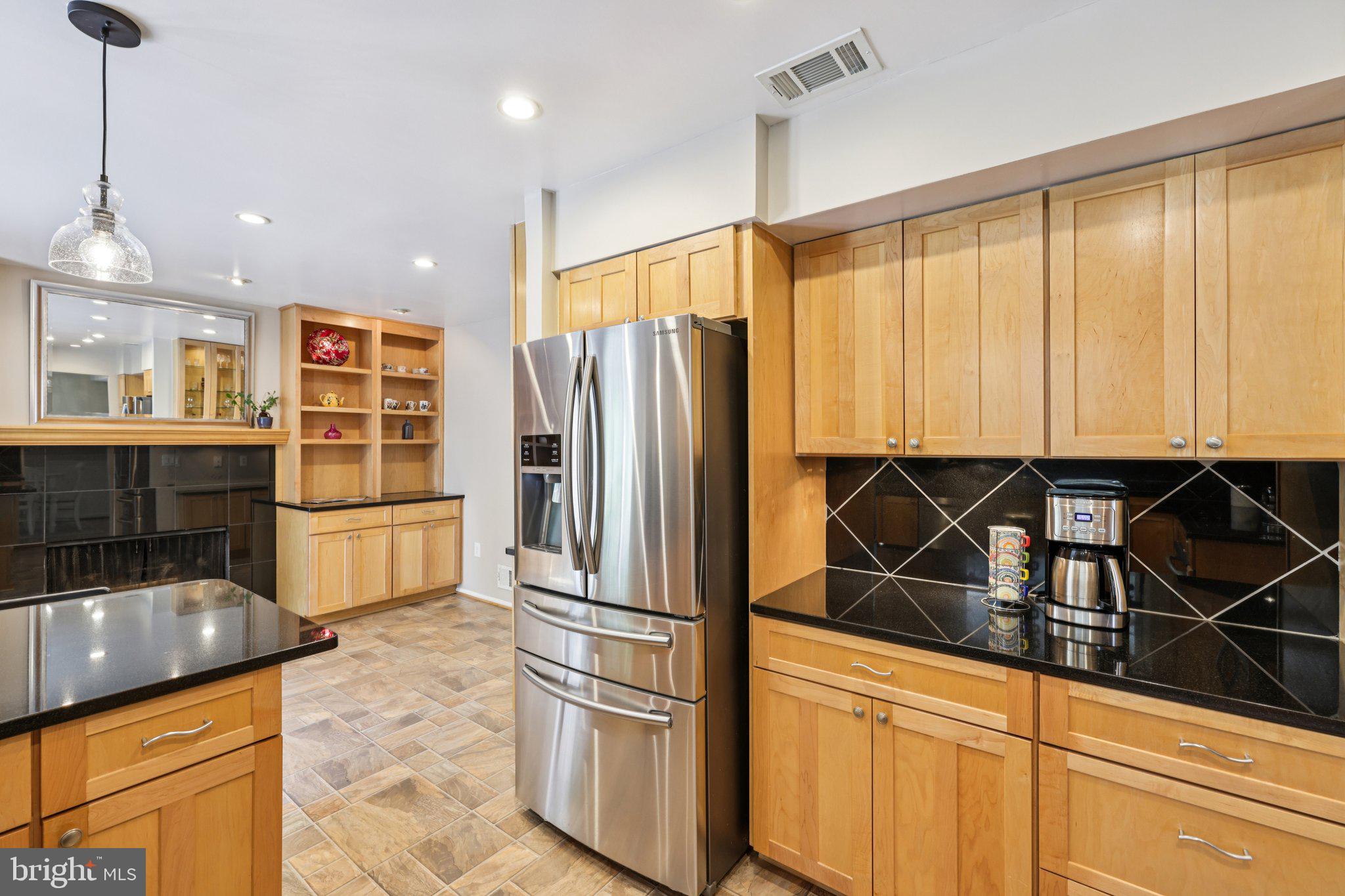 OLNEY SQUARE - Residential