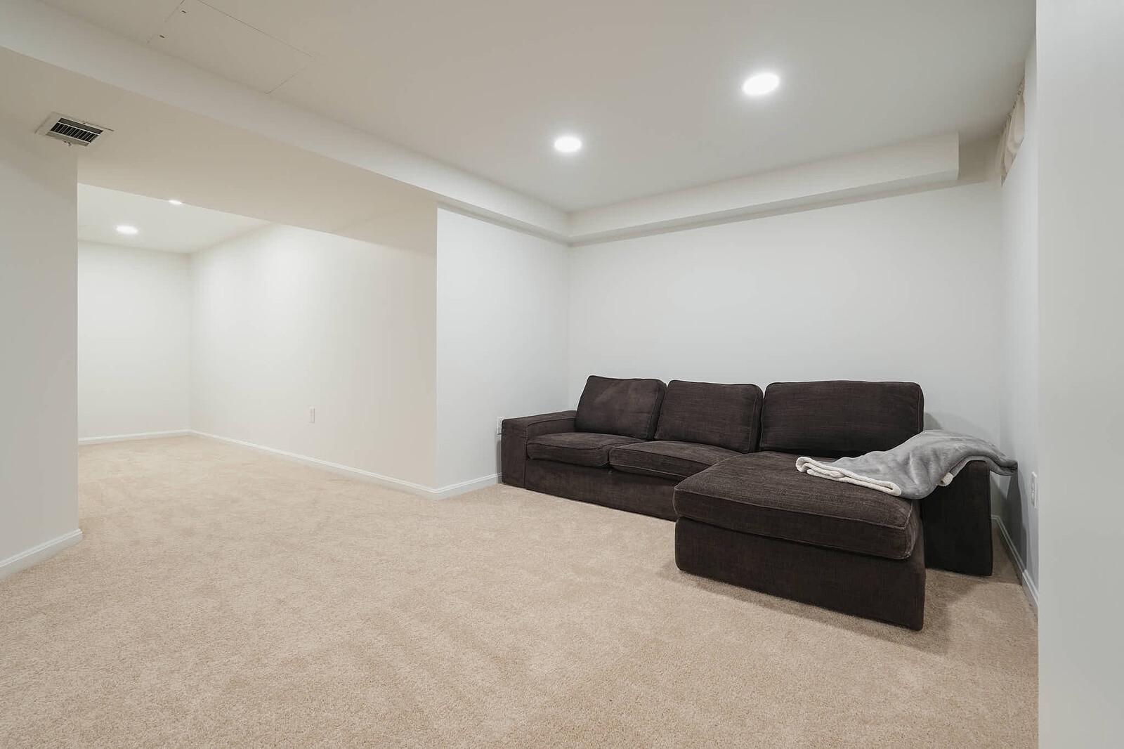 OLNEY SQUARE - Residential