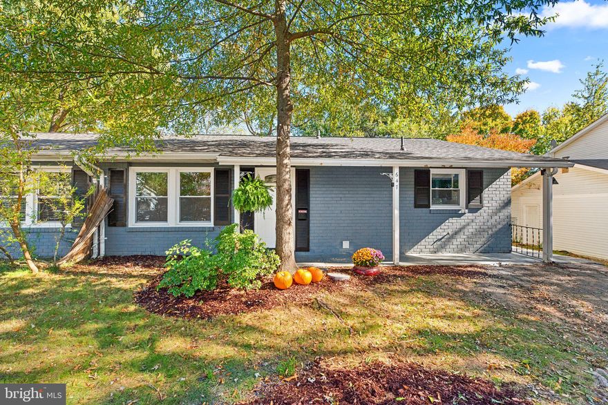 Welcome to your bright and sunny 3-bedroom haven! This inviting home offers a warm and welcoming ambiance, highlighted by the charming Mohawk Home laminate wood flooring that graces the living spaces. This flooring is sure to please with it's SplashDefense® and CleanProtect® technology!


The heart of this home is the adorable kitchen, where you'll discover a delightful space filled with natural light and an elegant subway-style backsplash. The kitchen also boasts open front cabinetry, perfect for displaying your favorite wares, whether it's your treasured china, stylish cookware, or cherished collectibles. Stainless steel appliances, including a gas stove and microwave range hood, make this kitchen a chef's delight. Whether you're cooking up a feast or enjoying a quick meal, this kitchen is sure to be the hub of your daily life.


Step outside to your fenced backyard, complete with a patio and a handy storage shed. This outdoor oasis is perfect for gatherings, relaxation, and gardening. With mature landscaping, the yard is a serene retreat where you can enjoy the beauty of nature.


Inside, you'll find neutral paint throughout, creating a versatile canvas for your personal style and decor. The entire home is bathed in a warm and inviting glow, making it an ideal space for creating cherished memories.


This 3-bedroom gem is a rare find, offering the perfect blend of comfort and style. Don't miss the opportunity to make this house your forever home. Schedule your showing today and start enjoying the bright and sunny lifestyle that awaits you!