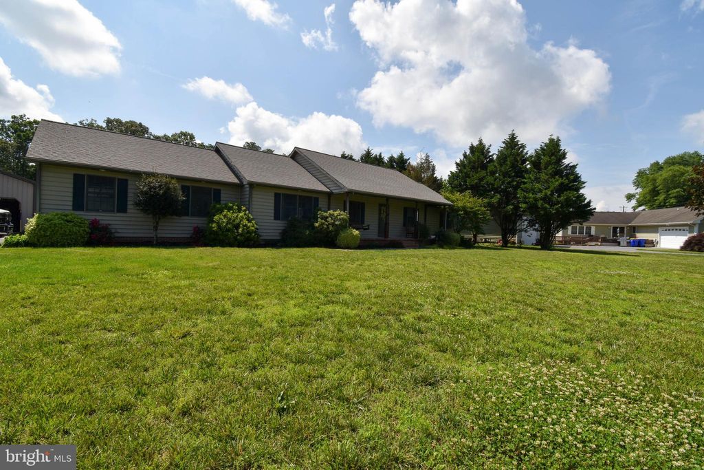 Photo of 22929 Peterkins Road, GEORGETOWN, DE 19947 (MLS # DESU2102614)