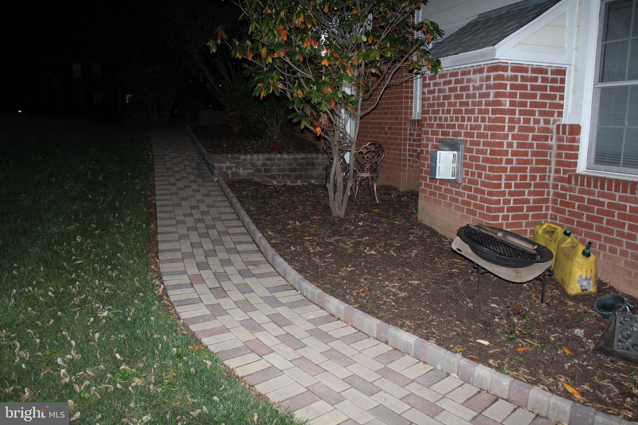 CEDAR CREST - Residential Lease