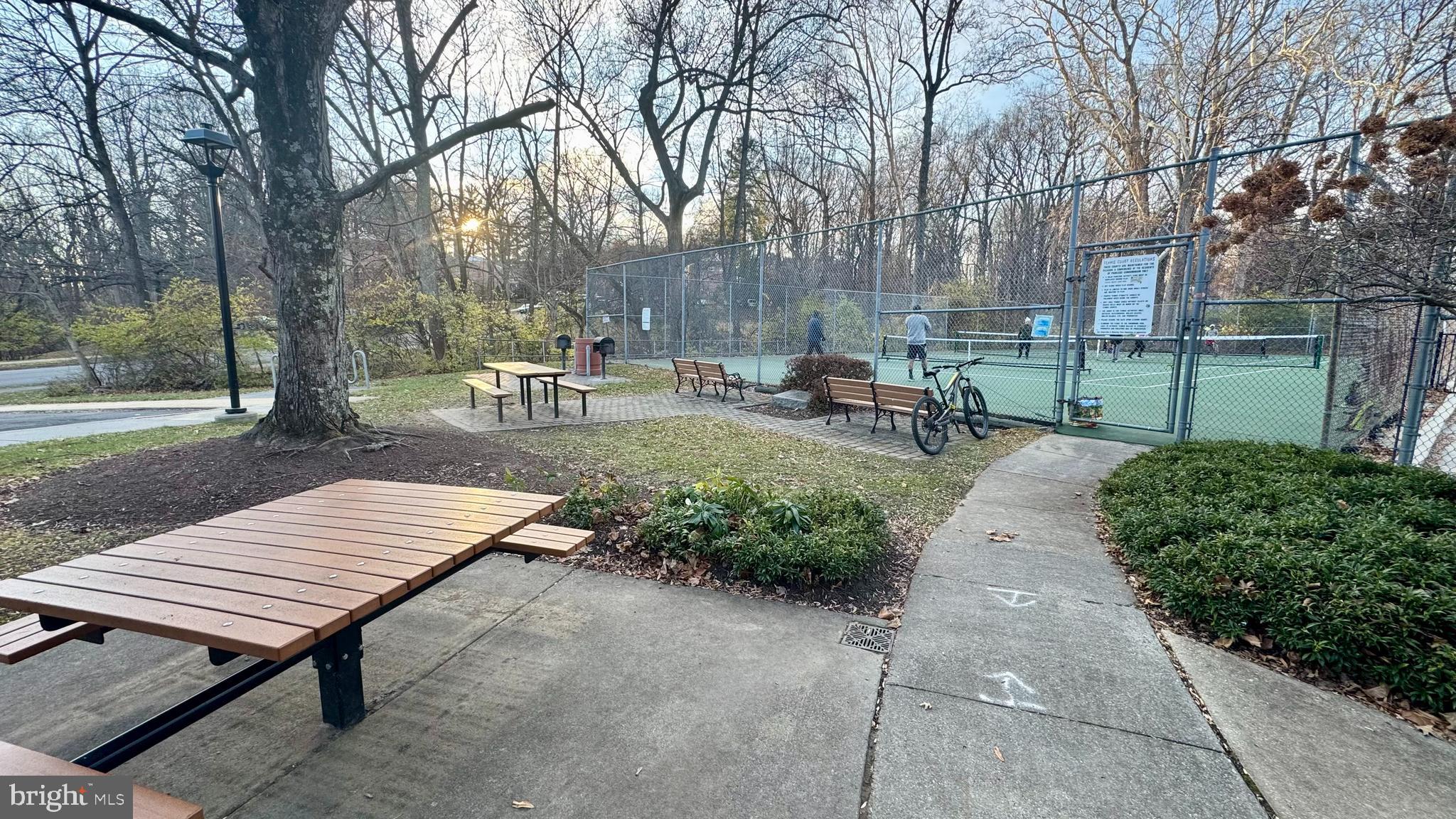 PARKSIDE CONDOMINIUMS - Residential Lease