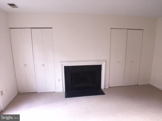 LAUREL MEWS - Residential Lease