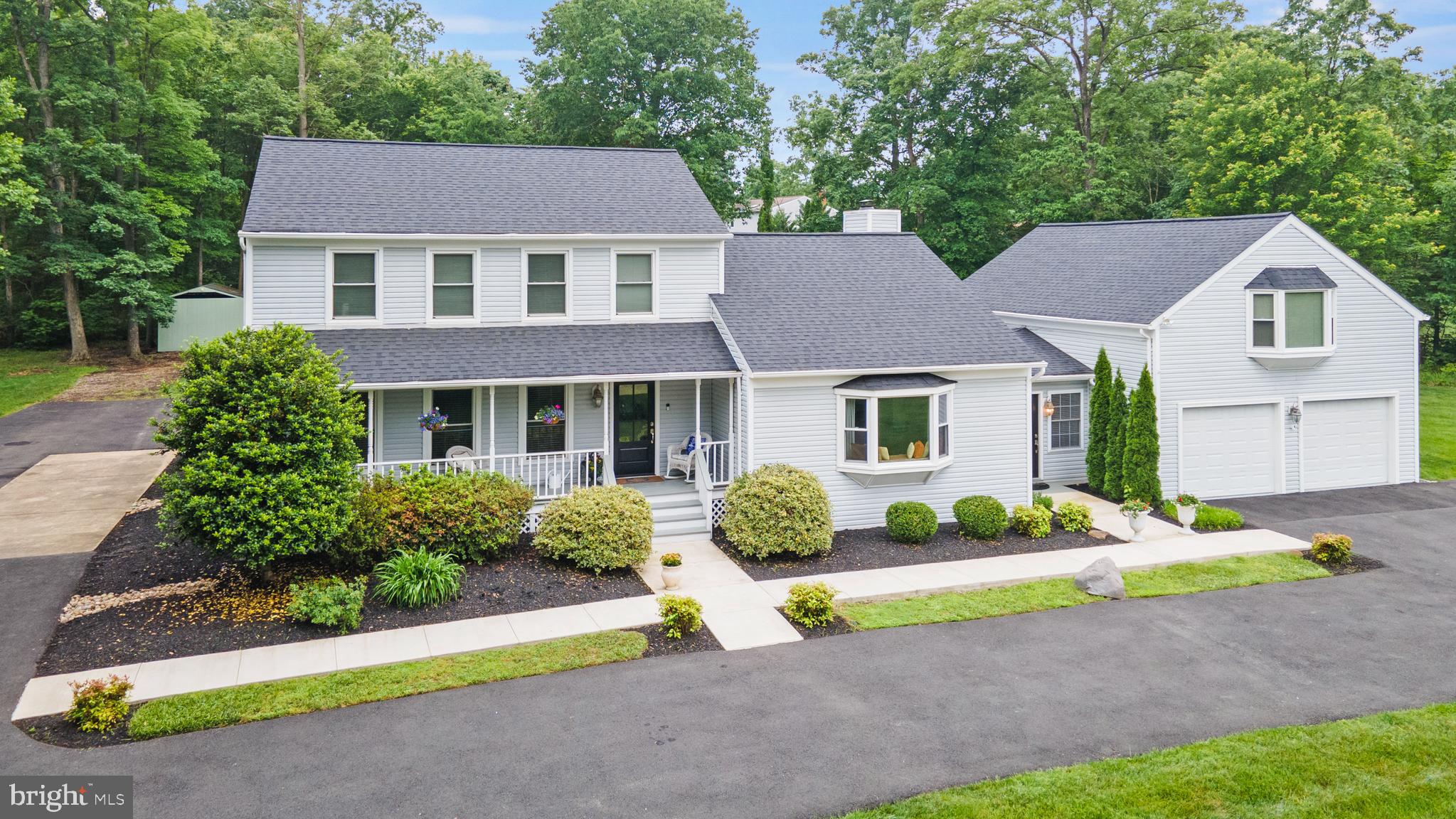 LEWIS PARK - Residential